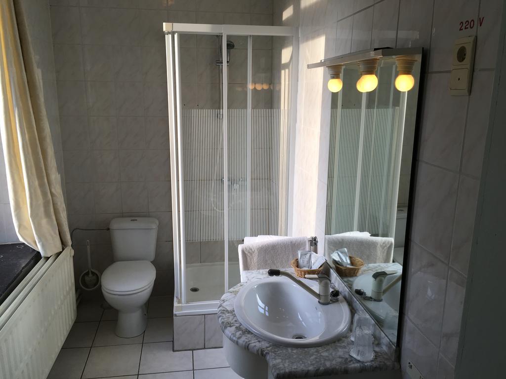 Chateau Bleu Hotel Trooz Zewnętrze zdjęcie