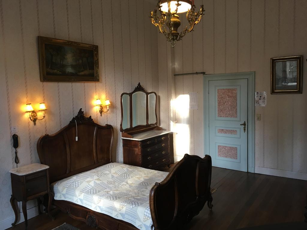 Chateau Bleu Hotel Trooz Zewnętrze zdjęcie